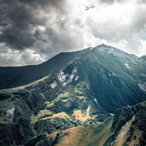 收听Deep Sleep的Calmness歌词歌曲