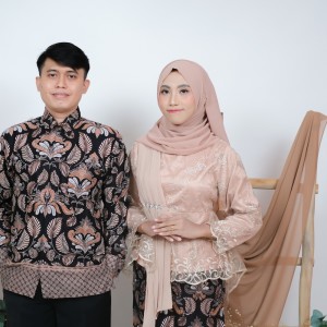 Dengarkan Asal Dia Bahagia lagu dari Putra dengan lirik