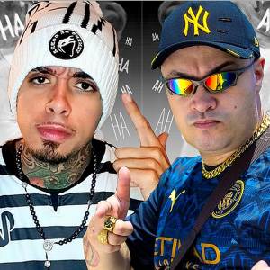 Dengarkan lagu Ela Viu Eu de Glock na Cinta (Explicit) nyanyian Mc Dinho da VP dengan lirik