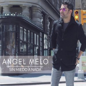 ดาวน์โหลดและฟังเพลง Casate Conmigo พร้อมเนื้อเพลงจาก Angel Melo