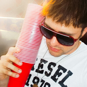 default playlist img