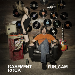 收聽Fun Cam的Hit Me Baby One More Time (Acoustic)歌詞歌曲