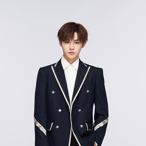 李泰龙