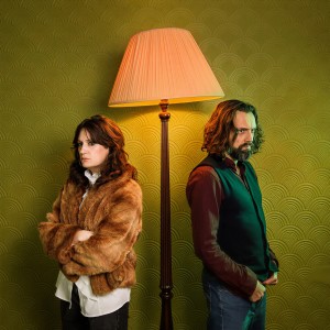 Motorcycle Display Team的專輯Heartbeaten (Explicit)