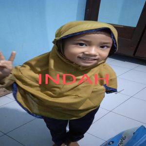 Dengarkan lagu When nyanyian Indah dengan lirik