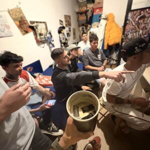 default playlist img