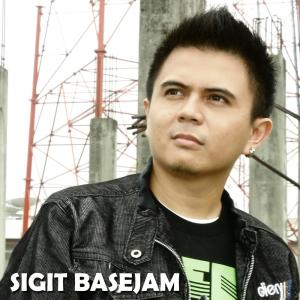 Dengarkan Selepas Kau Pergi lagu dari Sigit BaseJam dengan lirik