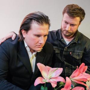 收聽Wczasy的Inny świat歌詞歌曲