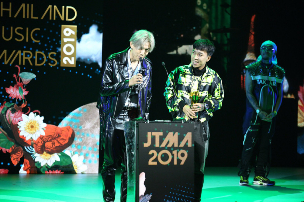 default column 1205x682 img