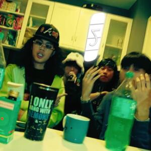 default playlist img