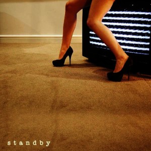 ดาวน์โหลดและฟังเพลง Standby พร้อมเนื้อเพลงจาก Rough Twist