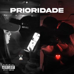 Dengarkan lagu Prioridade (Explicit) nyanyian VS7 MC dengan lirik