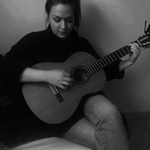 Listen to Love on the Brain song with lyrics from Lindsay White