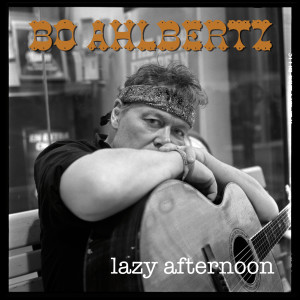 ดาวน์โหลดและฟังเพลง Sure Thing พร้อมเนื้อเพลงจาก Bo Ahlbertz