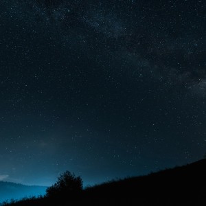 ดาวน์โหลดและฟังเพลง Night Soft Tunes for Relaxation พร้อมเนื้อเพลงจาก Old Church Hymns