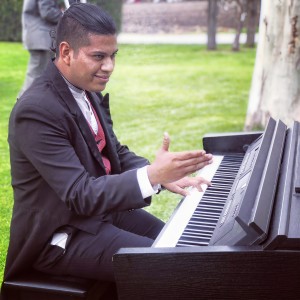 收聽Jean Klor的Adelle Someone Like You (Solo Piano)歌詞歌曲