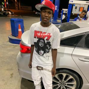 收聽FrekuraMusical的Perco (feat. Eliezer Wz)歌詞歌曲