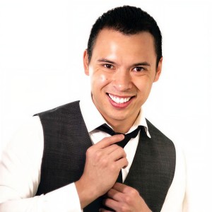 Chris The Pianist ดาวน์โหลดและฟังเพลงฮิตจาก Chris The Pianist