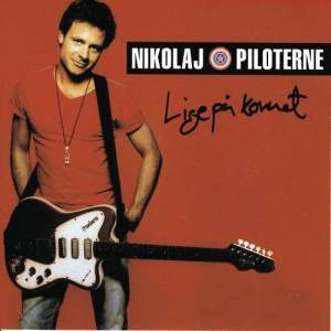 ดาวน์โหลดและฟังเพลง Titanic พร้อมเนื้อเพลงจาก Nikolaj Og Piloterne