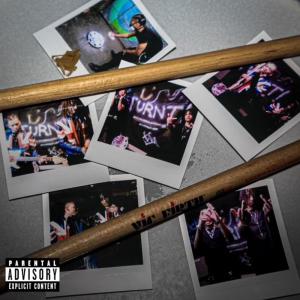 收聽Juveniall的Turnt (Explicit)歌詞歌曲