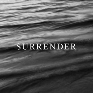 ดาวน์โหลดและฟังเพลง Surrender พร้อมเนื้อเพลงจาก Ellis May