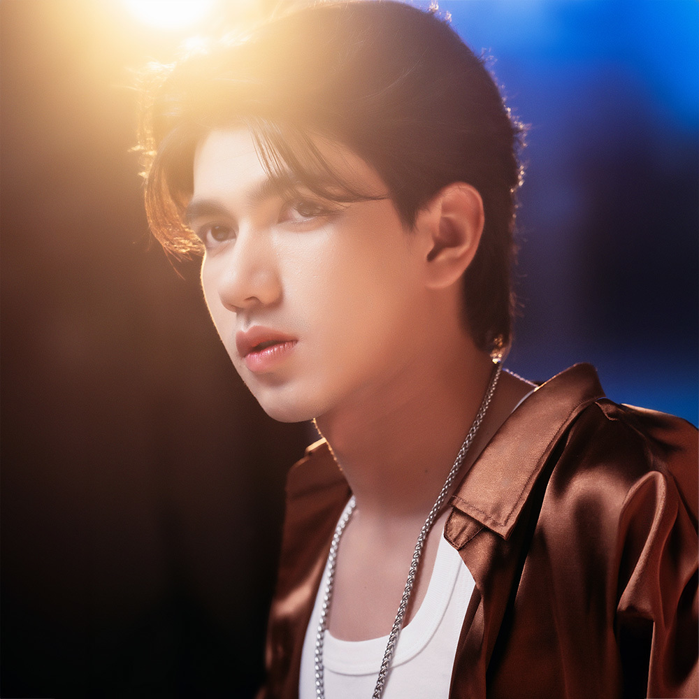 ไตเติ้ล ธนธัช