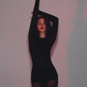 ดาวน์โหลดและฟังเพลง Truth Or Dare (Cover) พร้อมเนื้อเพลงจาก renewwed