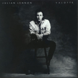 收聽Julian Lennon的Space歌詞歌曲