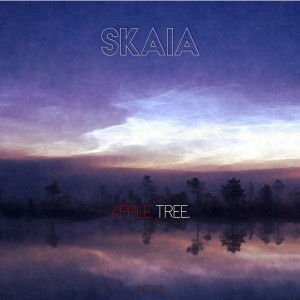 ดาวน์โหลดและฟังเพลง Apple Tree พร้อมเนื้อเพลงจาก Skaia