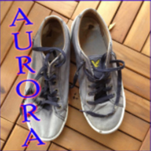 ดาวน์โหลดและฟังเพลง Cucumber Red พร้อมเนื้อเพลงจาก Aurora