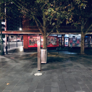 default playlist img