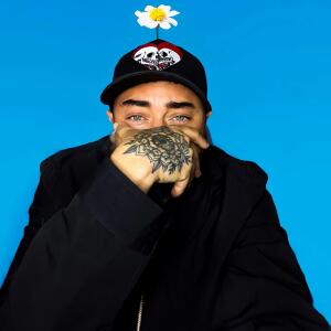 default playlist img