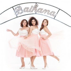 ดาวน์โหลดและฟังเพลง Sirena/Pusong Bato พร้อมเนื้อเพลงจาก Baihana