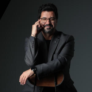 Halis Özcan的專輯Yalan mı? (feat. Derya)