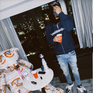 default playlist img