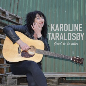 收聽Karoline Taraldsøy的I Am Strong歌詞歌曲