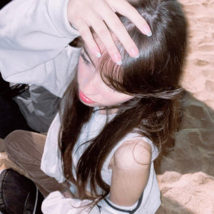 收听katsu energy的Me Siento Solo (high pitch)歌词歌曲