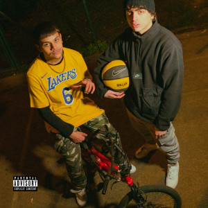 Dengarkan lagu SEIZE (Explicit) nyanyian Swart dengan lirik