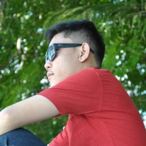 Listen to Jangan Goyah (Cover) song with lyrics from Alfian