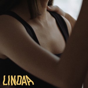 ดาวน์โหลดและฟังเพลง ฉันคงไม่อาจทำใจ (Memories) พร้อมเนื้อเพลงจาก LINDAA