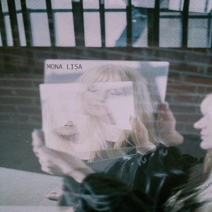 Listen to Mona Lisa song with lyrics from G.Smith