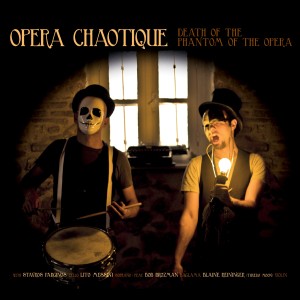 ดาวน์โหลดและฟังเพลง Scared to Love พร้อมเนื้อเพลงจาก Opera Chaotique