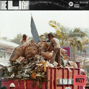 收聽Wizzy的The Light歌詞歌曲