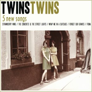 ดาวน์โหลดและฟังเพลง Wrap Me in a Suitcase พร้อมเนื้อเพลงจาก Twins Twins
