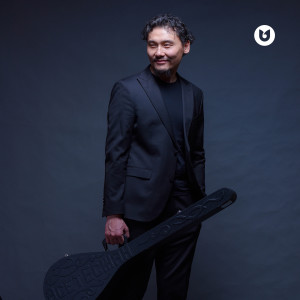 Dengarkan Жан аға lagu dari Әсет Есжан dengan lirik