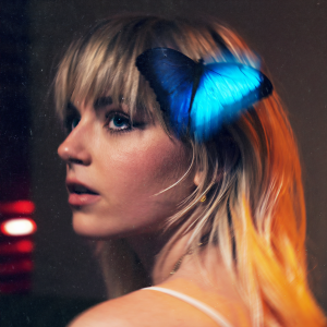 ดาวน์โหลดและฟังเพลง butterfly พร้อมเนื้อเพลงจาก Sody