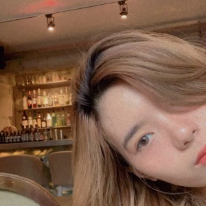 Dengarkan หลอน lagu dari Qler dengan lirik