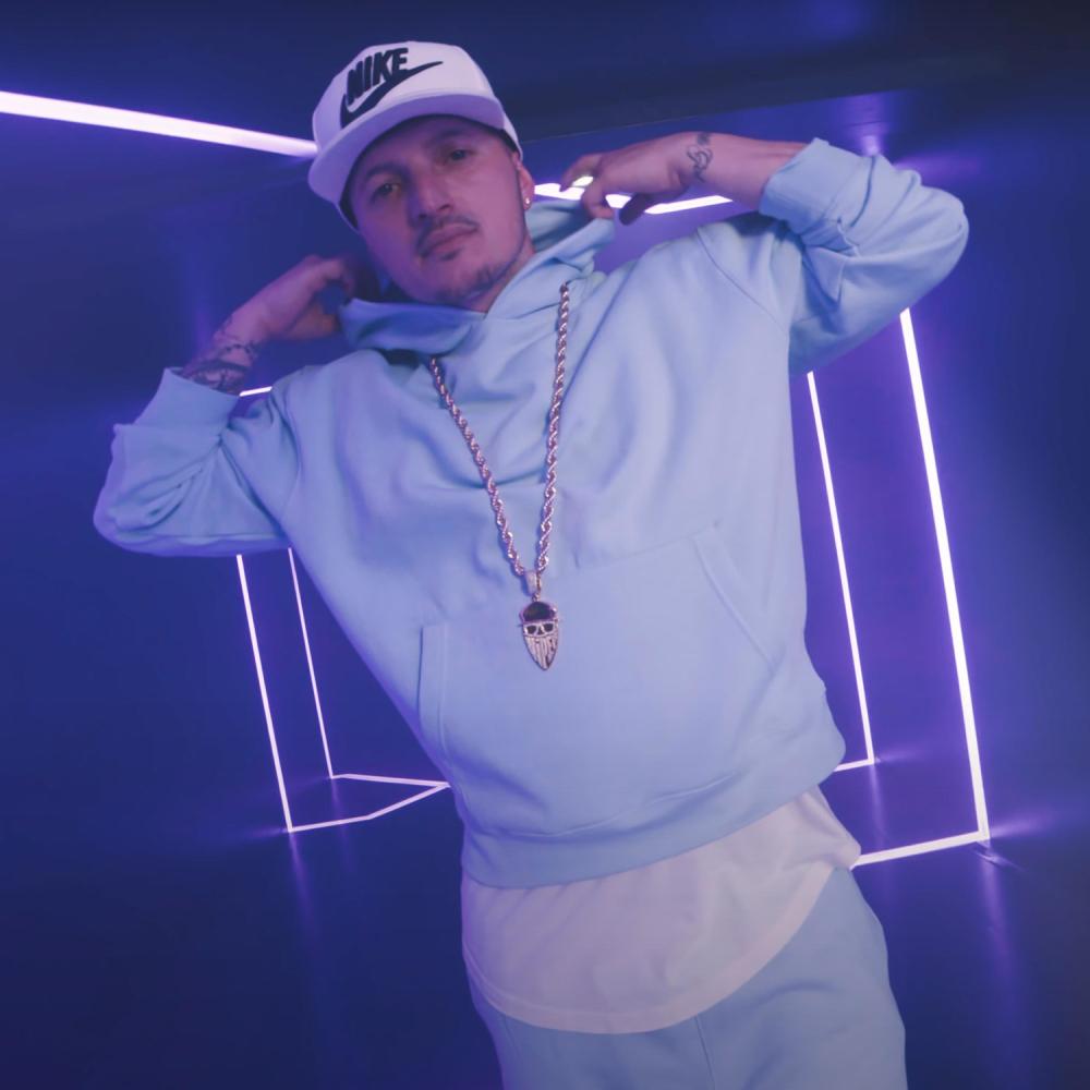 Easy (feat. Francisco) (Explicit)