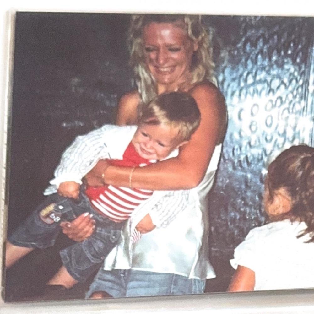 MAMA