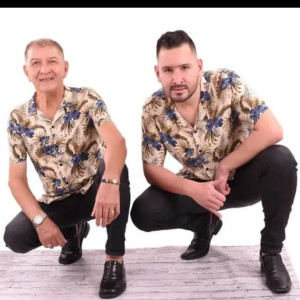 Los Alegres Paranderos的專輯Los Alegres  Parranderos